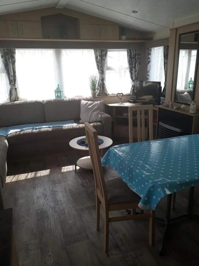 Luxe Vakantiechalet Met Omheinde Tuin Bredene 6Pers Exterior photo